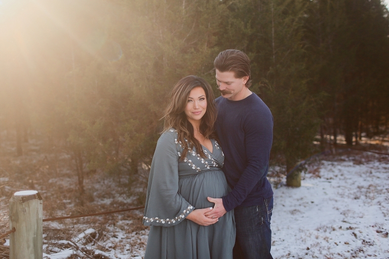 couple maternity photo